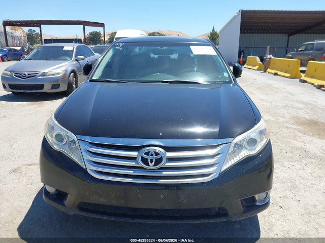 Toyota Avalon Limited