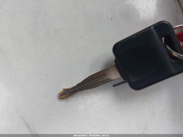 Nissan Versa 1.6 S+