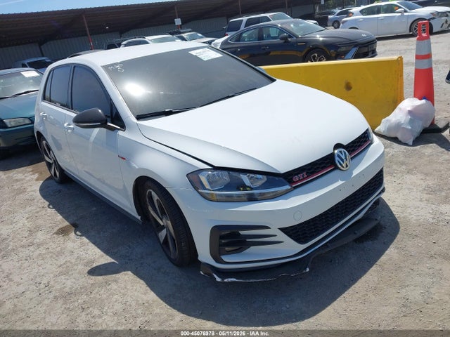 Salvage Volkswagen Golf Image