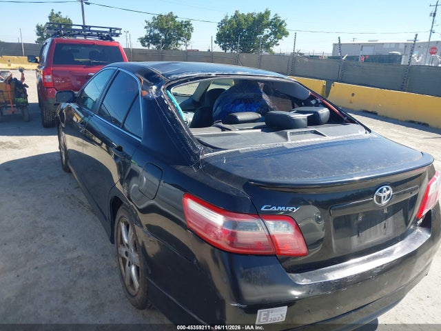 Toyota Camry Se V6