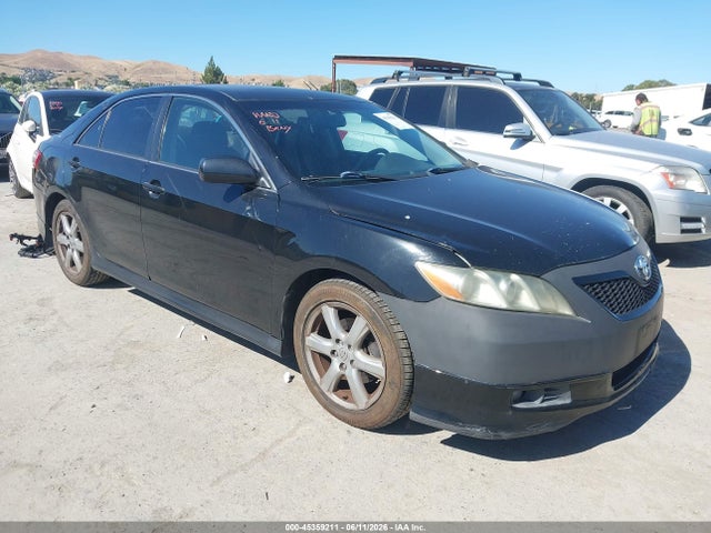 Salvage Toyota Camry Image