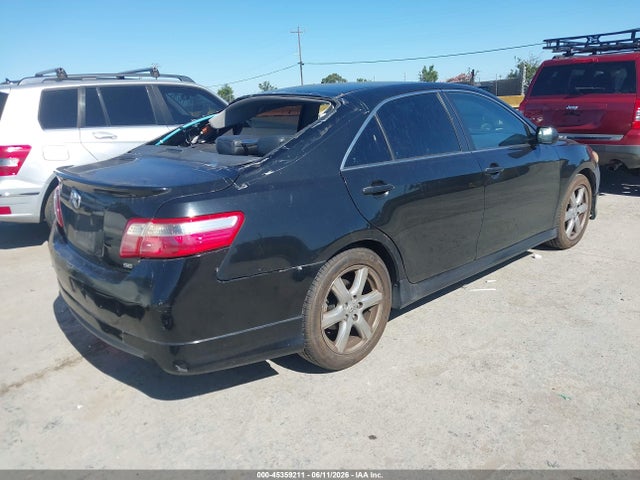 Toyota Camry Se V6