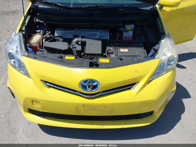 Toyota Prius v Three