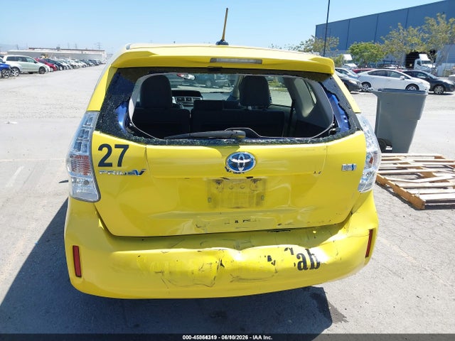 Toyota Prius v Three