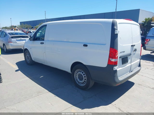 Mercedes-Benz Metris