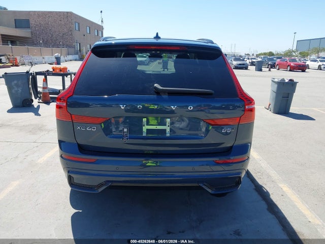 Volvo XC60 B5 Ultimate Dark Theme