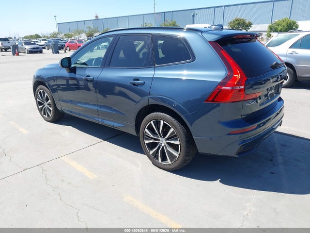 Volvo XC60 B5 Ultimate Dark Theme