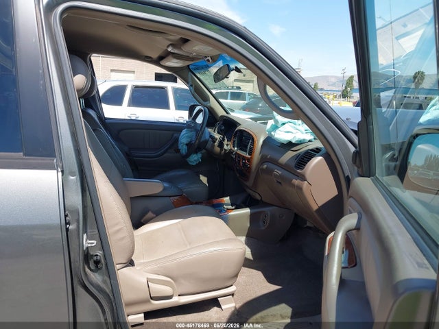 Toyota Tundra Limited V8