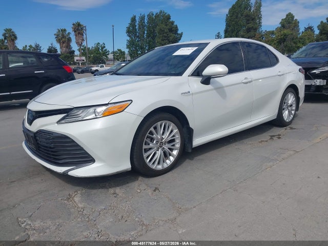 Toyota Camry Xle Hybrid
