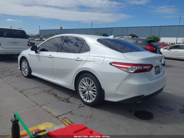 Toyota Camry Xle Hybrid
