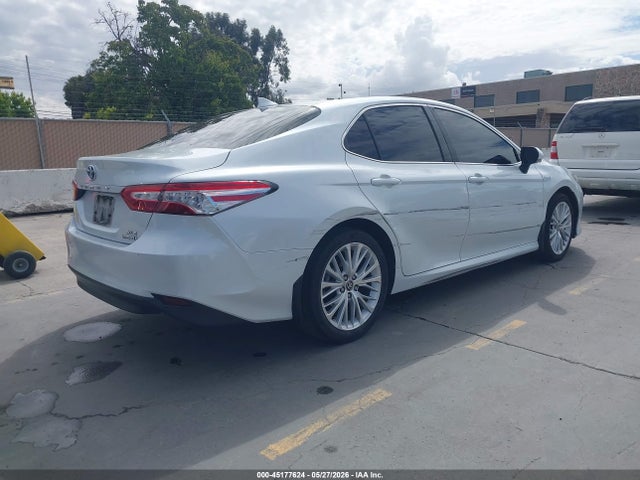 Toyota Camry Xle Hybrid