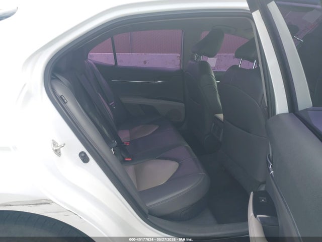 Toyota Camry Xle Hybrid