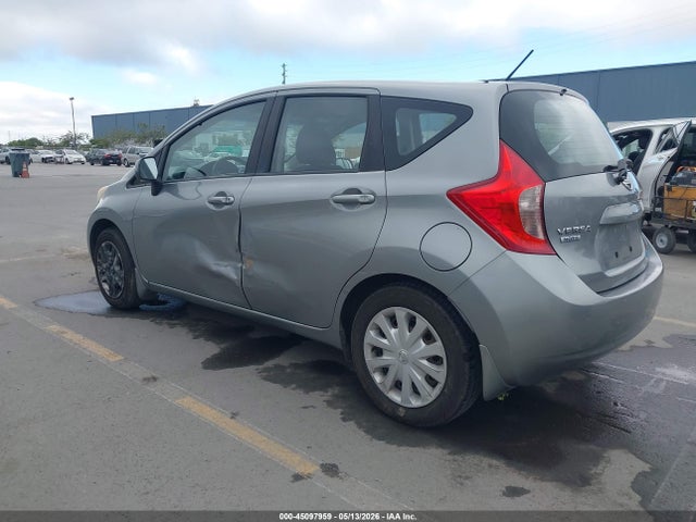 Nissan Versa Sv
