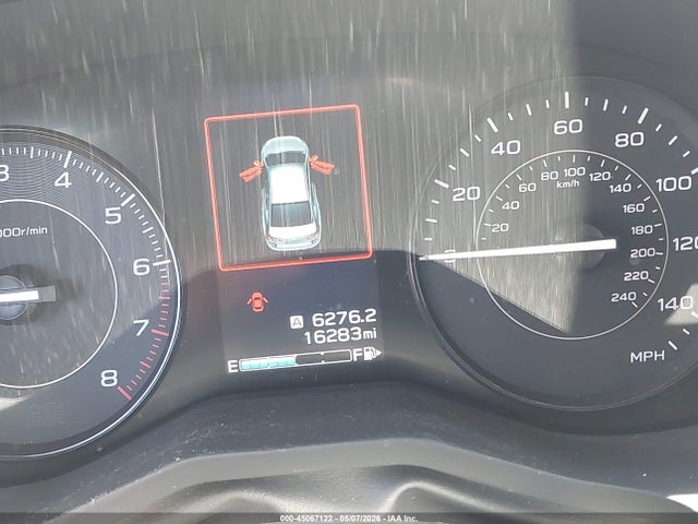 Subaru Impreza Base 5-door