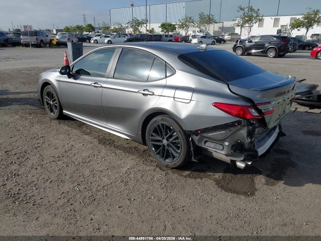 Toyota Camry Se