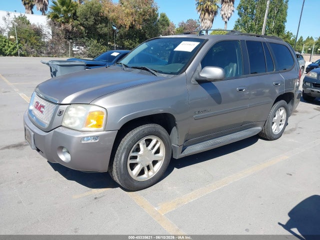 GMC Envoy Denali