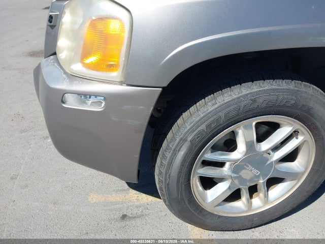 GMC Envoy Denali