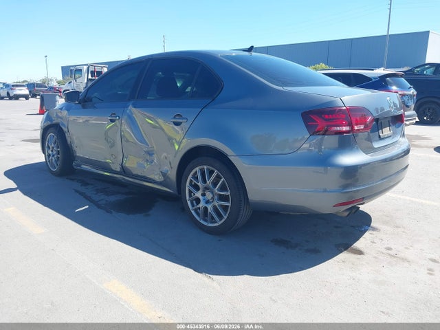 Volkswagen Jetta 1.8t Se