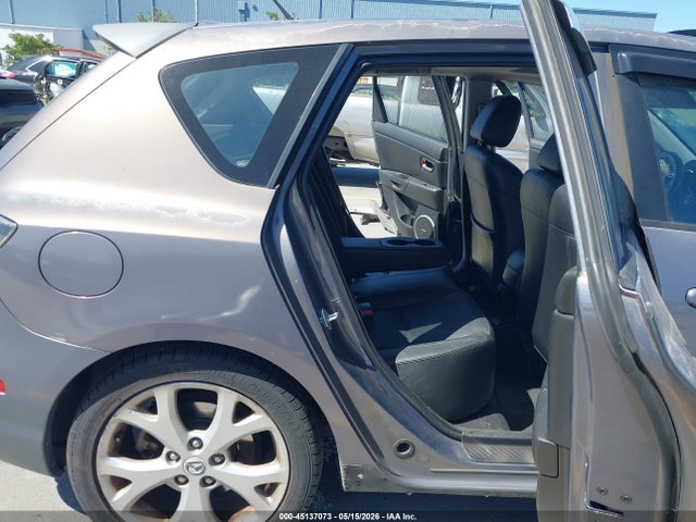 Mazda Mazda3 S Grand Touring