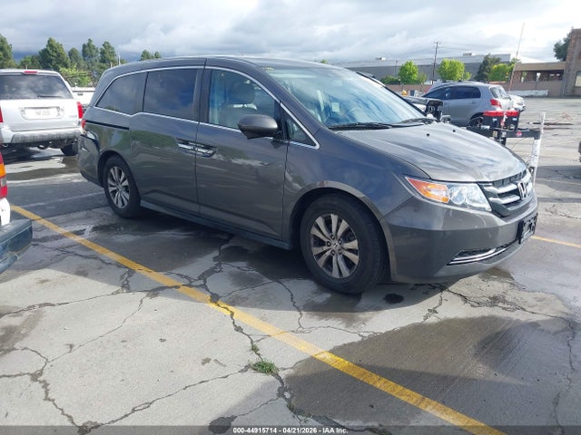 Salvage Honda Odyssey Image