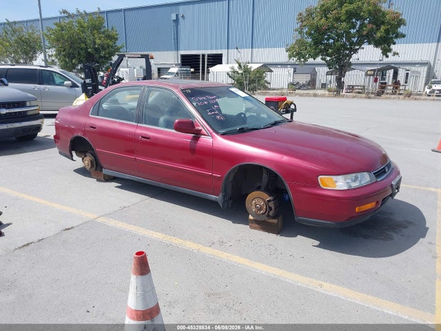 Salvage Honda Accord Image