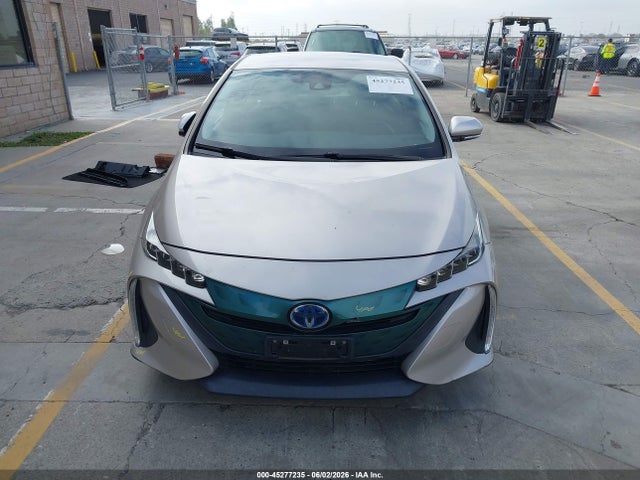 Toyota Prius Prime Premium