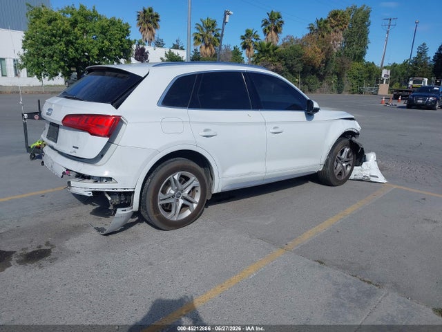 Audi Q5 45 Premium