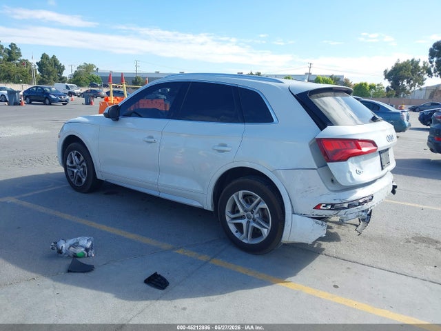 Audi Q5 45 Premium