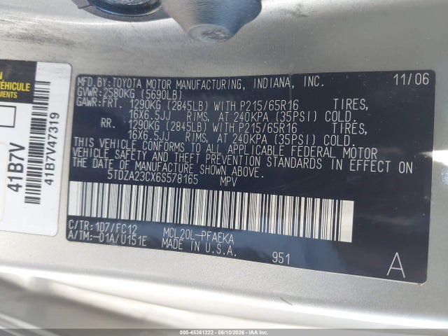 Toyota Sienna Le