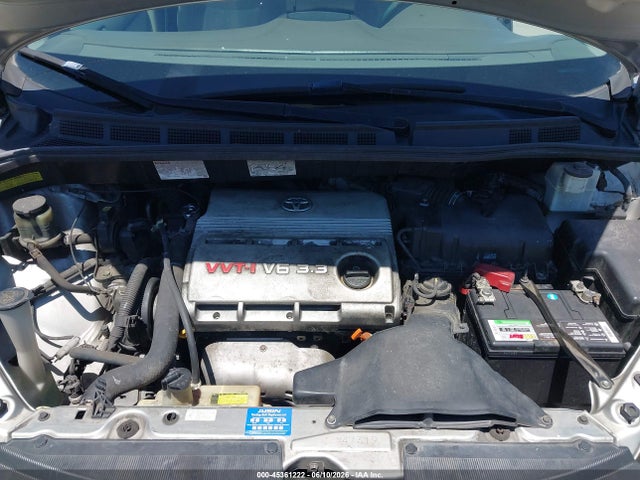 Toyota Sienna Le