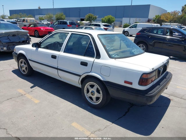 Toyota Corolla Dlx
