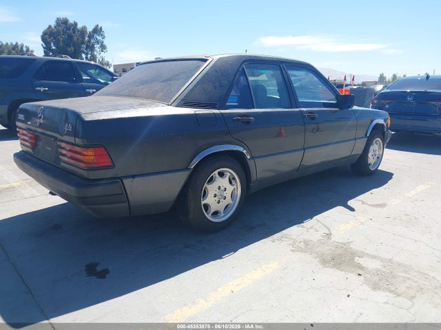 Mercedes-Benz 190 E 2.6