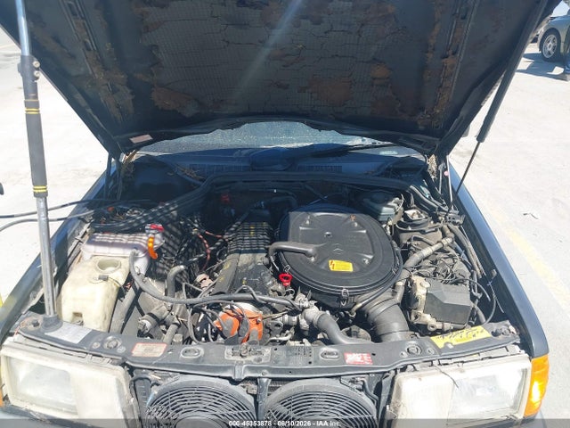 Mercedes-Benz 190 E 2.6