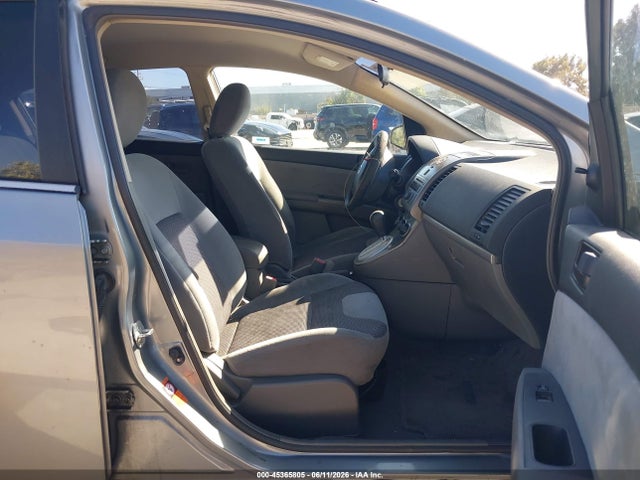 Nissan Sentra 2.0