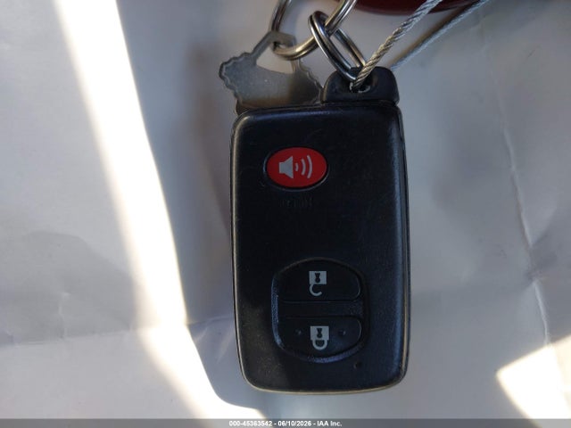 Toyota Prius Four