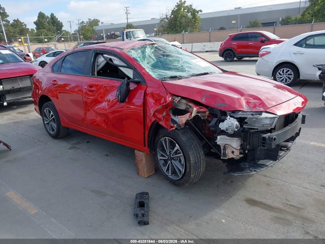 Salvage Kia Forte Image