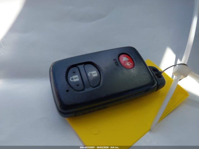 Toyota Prius Two