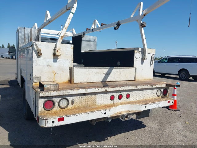 Ford F-450 Xl