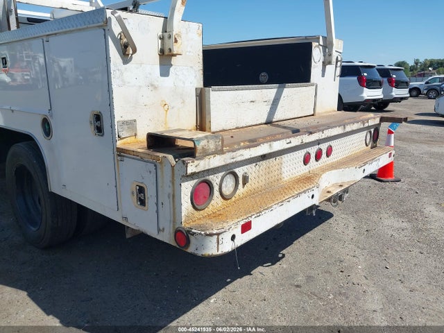 Ford F-450 Xl