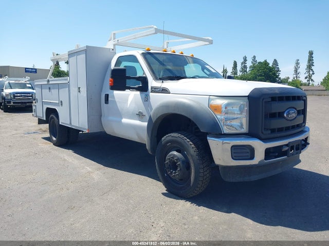 Salvage Ford F-450 Image