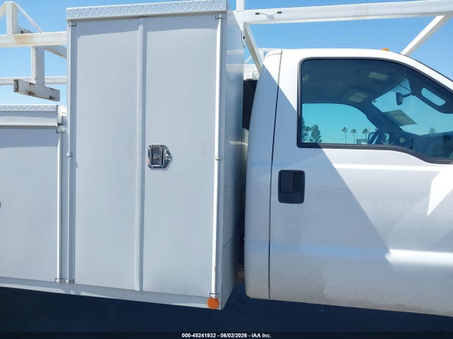 Ford F-450 Xl