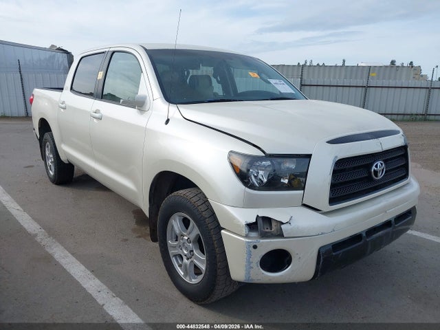 Salvage Toyota Tundra Image