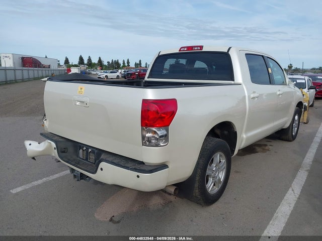 Toyota Tundra Sr5 5.7l V8