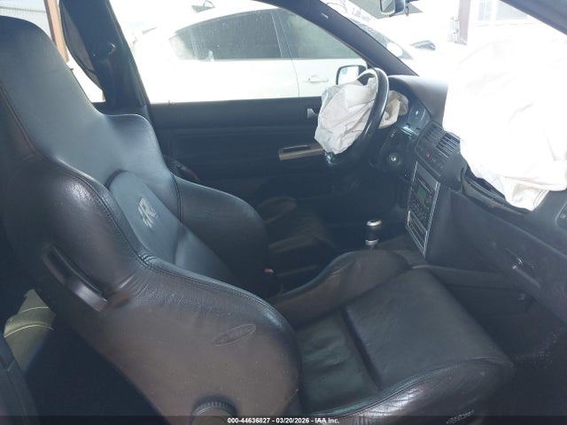 Volkswagen R32 3.2l