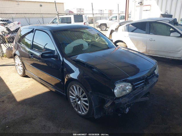 Salvage Volkswagen R32 Image