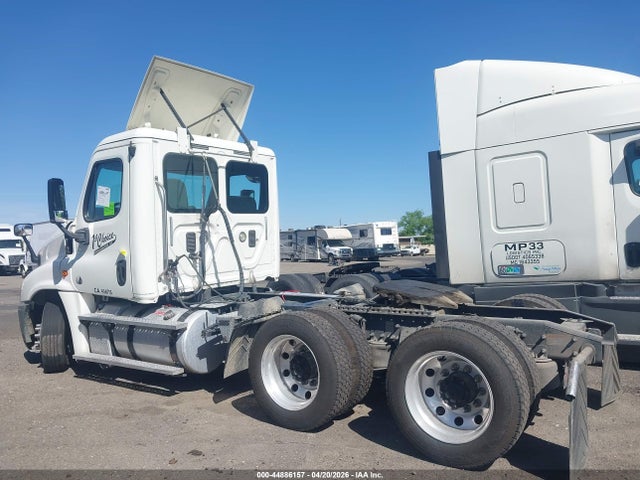 Freightliner Cascadia 125