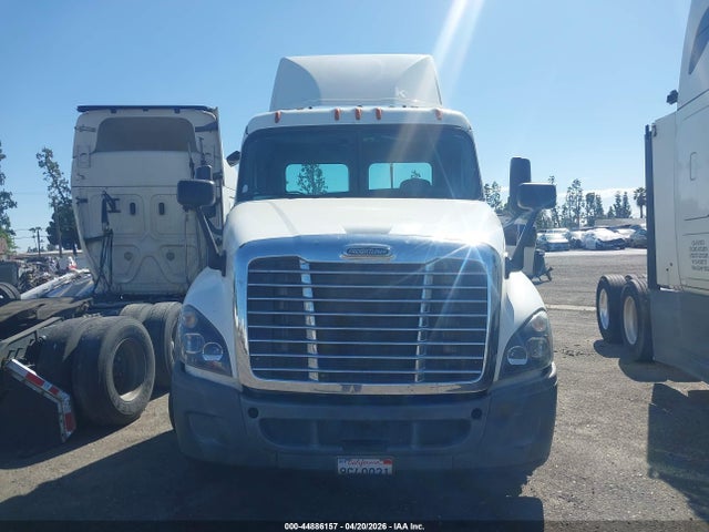 Freightliner Cascadia 125