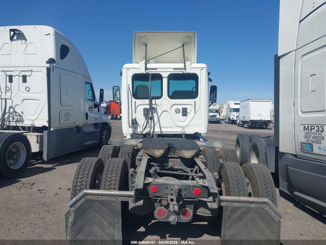 Freightliner Cascadia 125