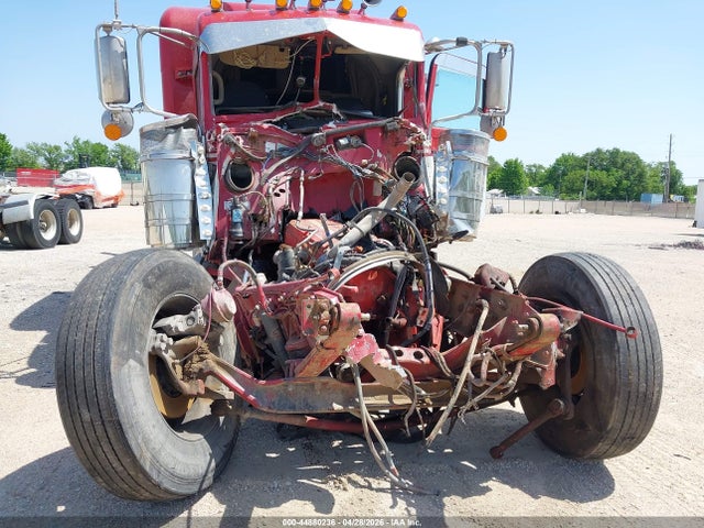 Peterbilt 389