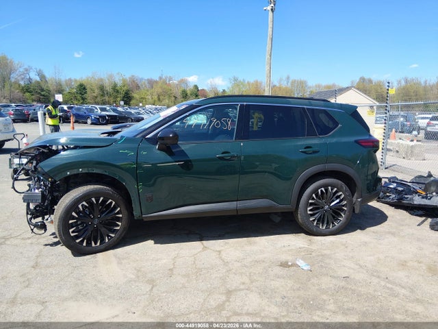 Nissan Rogue Dark Armor
